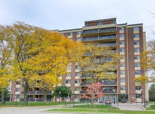 5 Frith Rd #1004, Toronto, ON M3N2L5