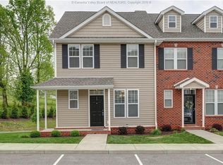 15 Belmont Pl, Scott Depot, WV 25560