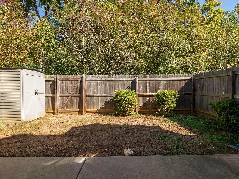 24 Hydrangea Ct — Photo 8