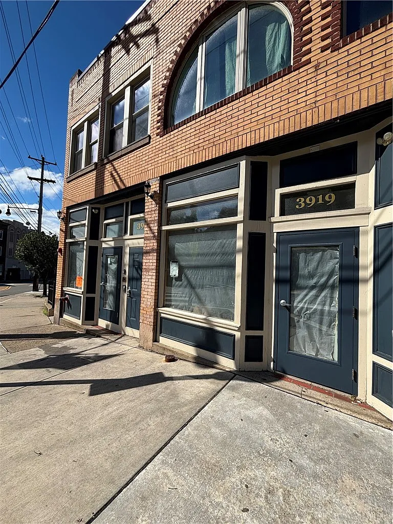 1 bed, $1,325 — Photo 1