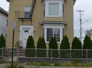 30 Hope St, Pawtucket, RI 02860