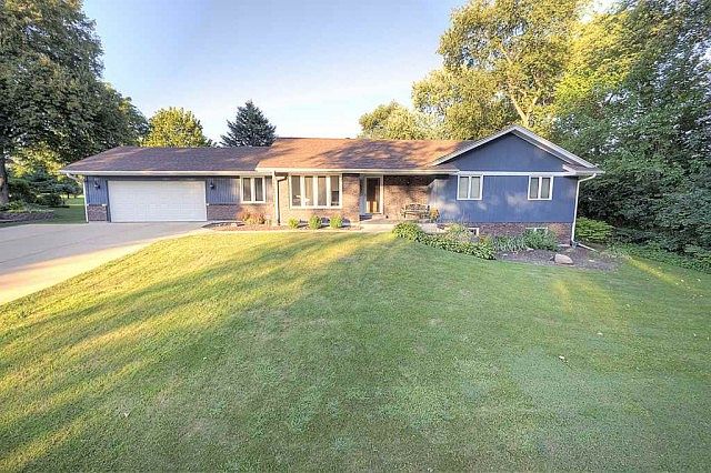 1st image of 6362 Halverson Dr