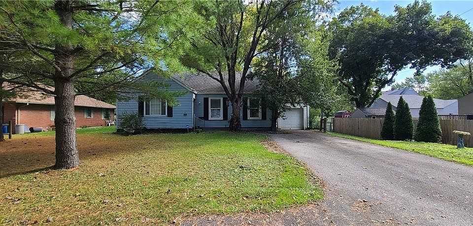 1st image of 606 Garden Ct
