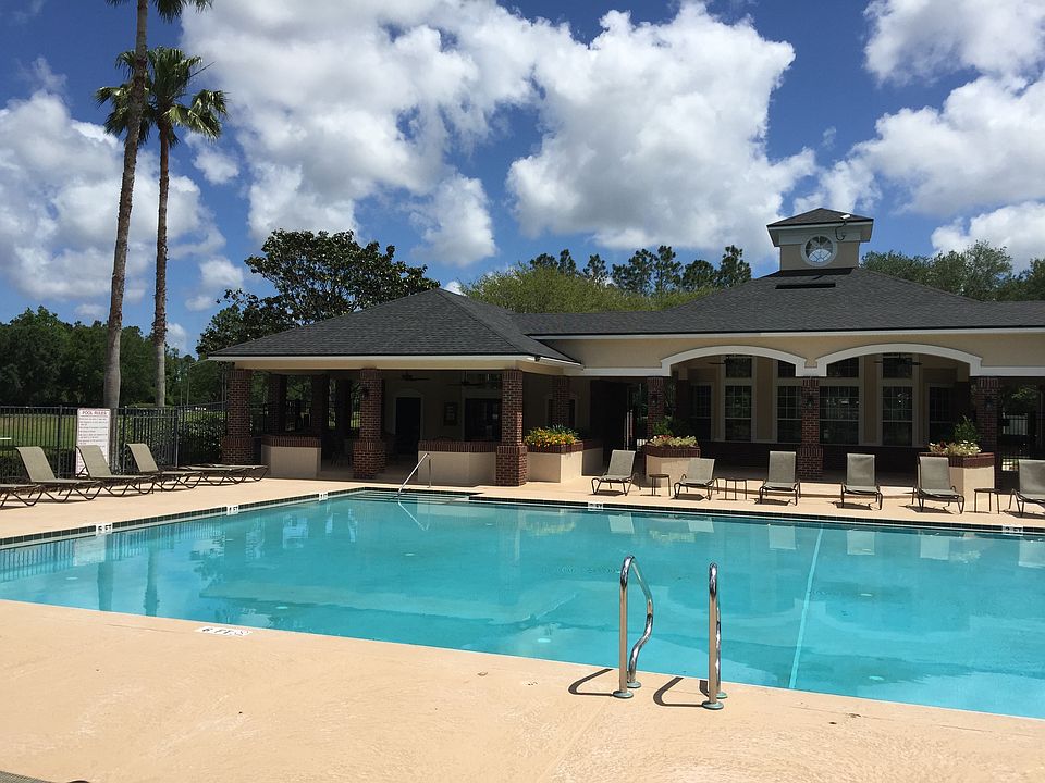 1st image of 10653 Creston Glen Cir E