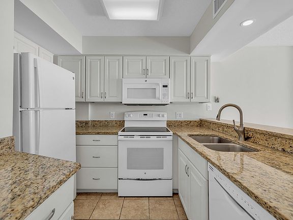 4th image of 9400 Shore Dr. #317