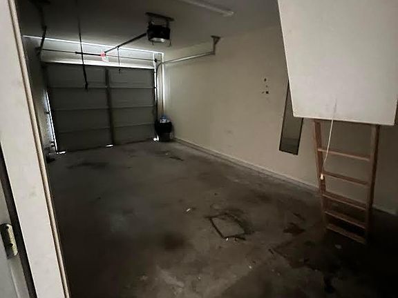 2nd image of 214 Lime Dr #214