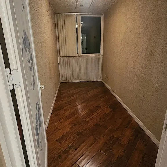 1049 S Hobart Blvd #305 — Photo 6