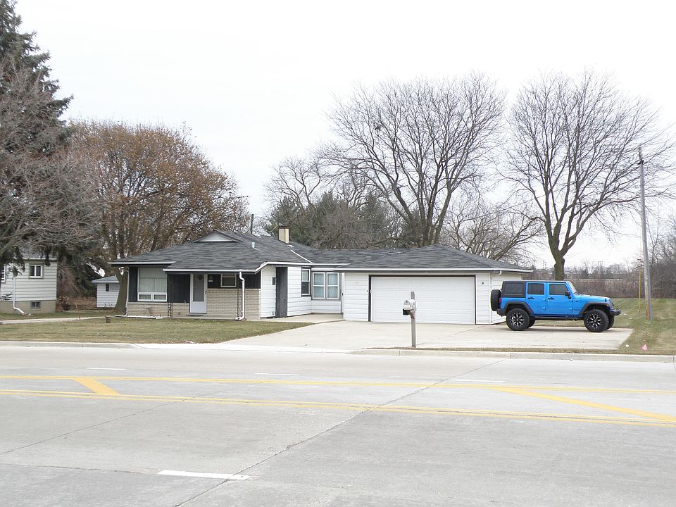 1st image of 7140 S 13th St