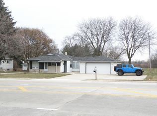 7140 S 13th St, Oak Creek, WI 53154
