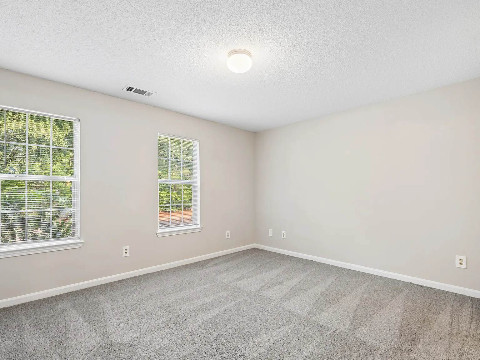 Heritage Hills — Photo 2