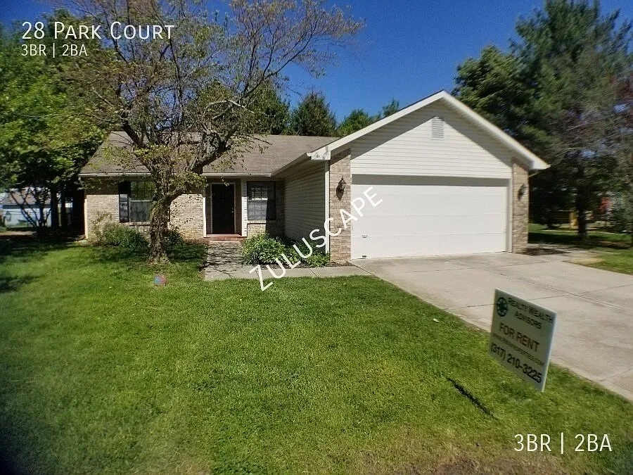 Newly remodeled 3 bed/2 bath ranch w/ 2 car garage — Photo 1