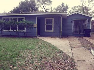 4914 Bataan Rd, Houston, TX 77033