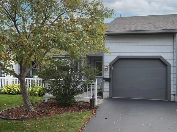 320 Summerhaven Dr N, East Syracuse, NY 13057
