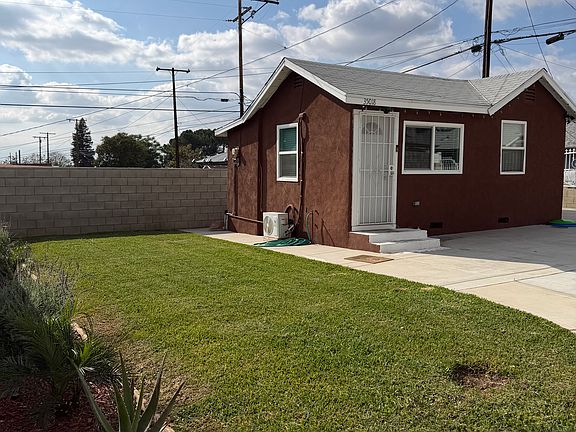 3rd image of 35016 Avenue D