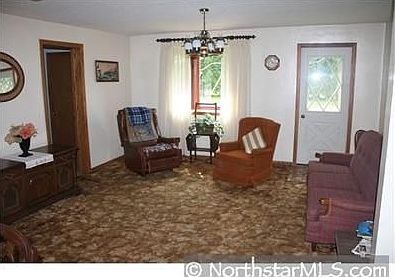 4th image of 57741 Emerald Ave
