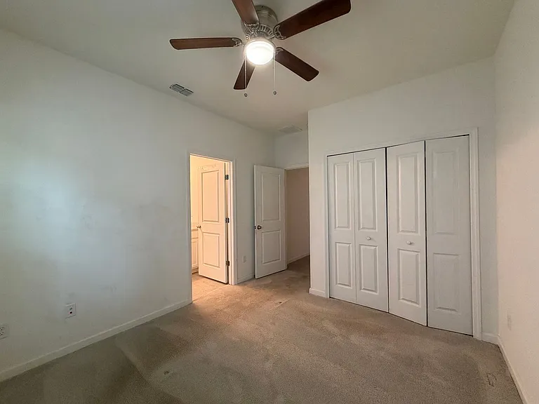 2993 Crossfield Dr — Photo 15