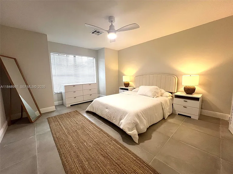 13473 Fountain View Blvd #1 — Photo 9