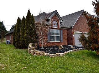 12754 Sailpointe Ln, Knoxville, TN 37922