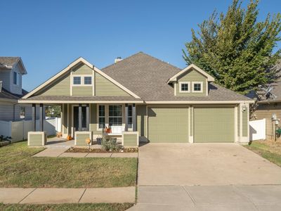 1633 Mary Ln, Aubrey, TX, 76227