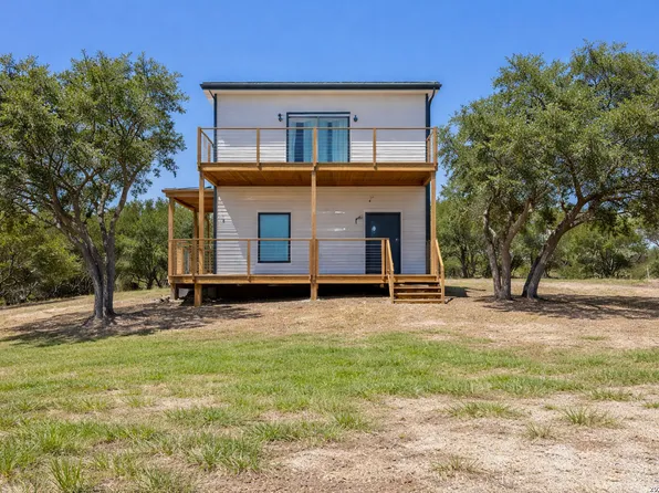 130 Forest Mist, Canyon Lake, TX 78133