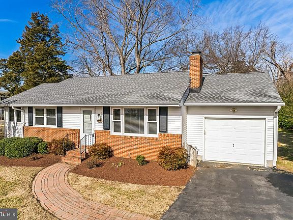 2nd image of 40380 Beach Dr
