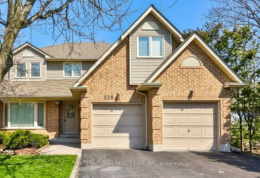 2 bed, $1,998 — Photo 2