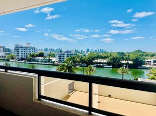 2555 Collins Ave APT 704, Miami Beach, FL 33140