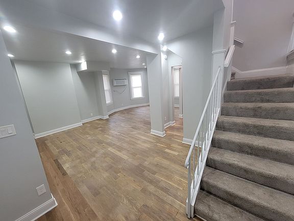 2nd image of 3706 Wieman Ave