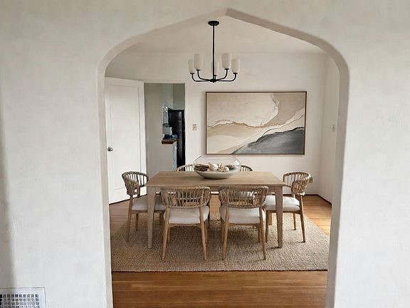 5th image of 135 Santa Ynez St