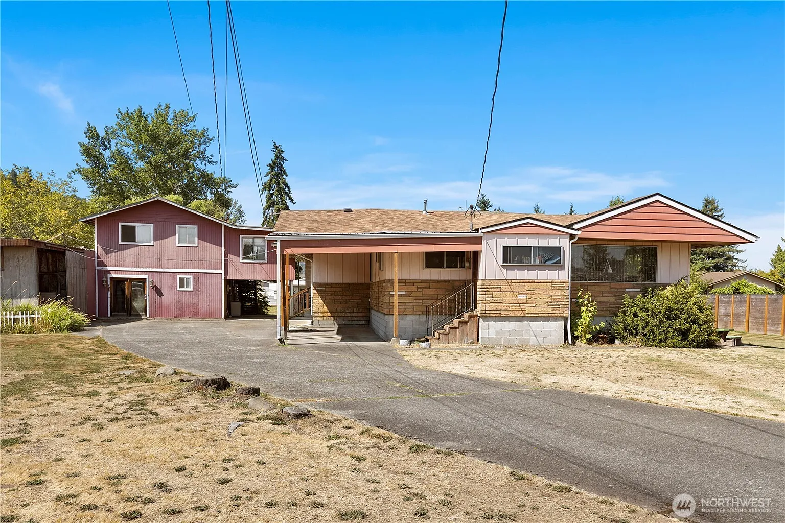 27 2nd Avenue N photo 1