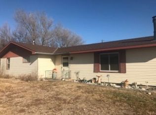 10400 W Airport Rd, Cairo, NE 68824