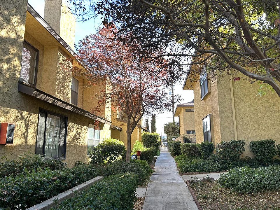 1st image of 1555 W Avenue L Unit 5