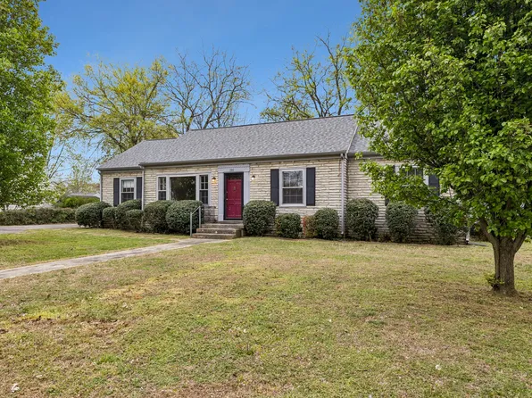 1311 N Tennessee Blvd, Murfreesboro, TN 37130