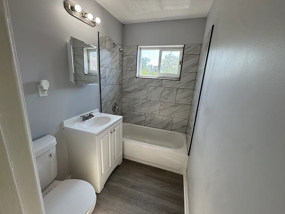 Newly fully renovated bathroom