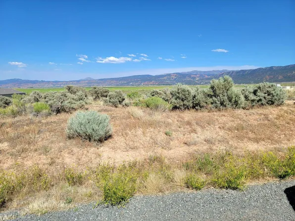 916 N 4200 W, Parowan, UT 84761