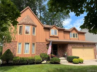 1296 Wurlitzer Ct, North Tonawanda, NY