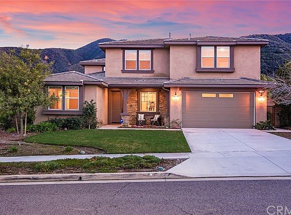 2nd image of 1462 Burrero Way