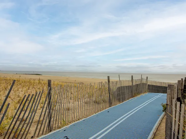 161 Beach 128th Street image 38 of 38