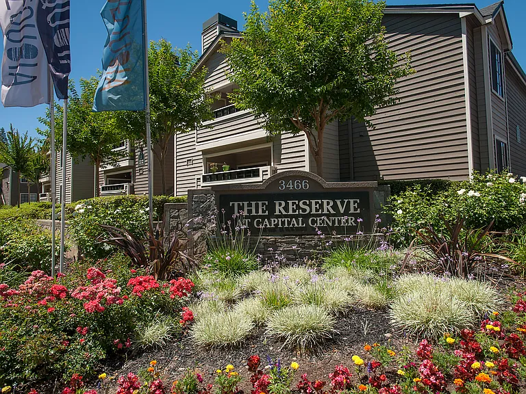 The Reserve at Capital Center — Photo 20