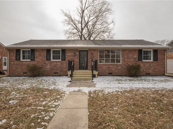 917 Azalea Ln, Colonial Heights, VA 23834