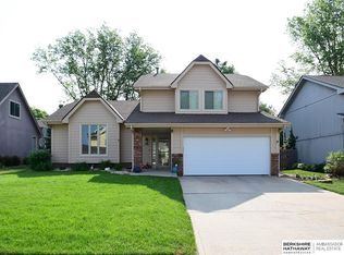 735 N 155th Ave, Omaha, NE 68154