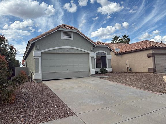 3rd image of 7955 N Panamint Dr