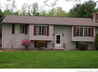173 Dunn Rd, Coventry, CT 06238