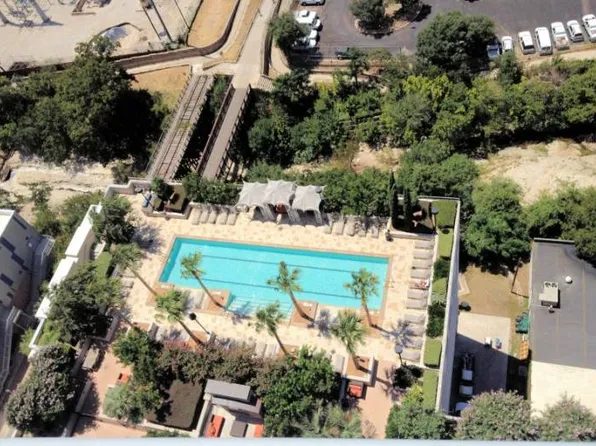 360 Nueces St APT 2802, Austin, TX 78701
