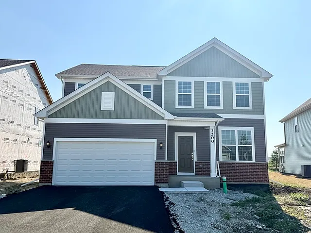 3200 Peyton Cir — Photo 1