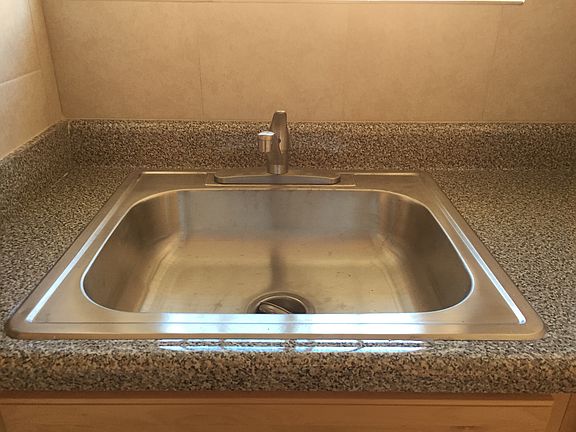3rd image of 3219 Hering Ave #1 A