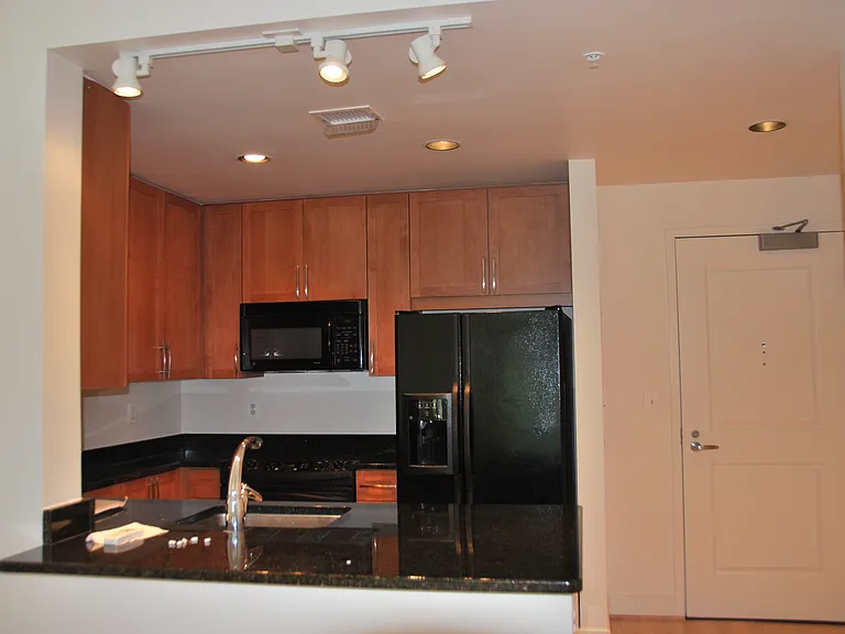 4101 Albemarle St NW #318 — Photo 20