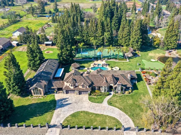 (undisclosed Address), Elk Grove, CA 95624