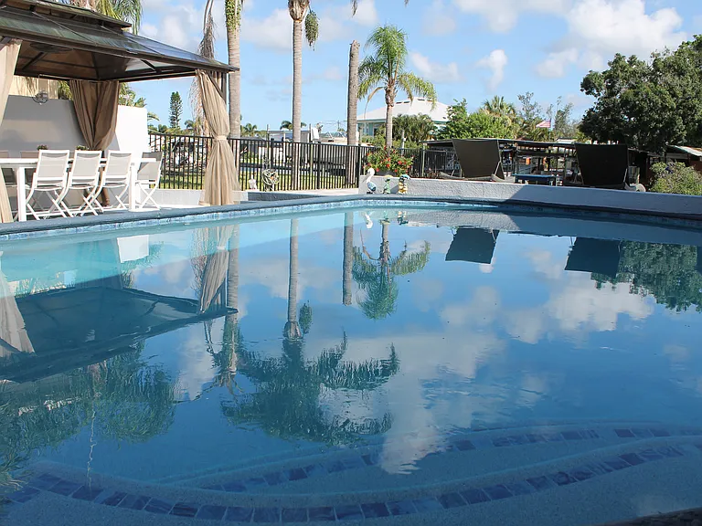 817 Blue Heron Blvd — Photo 8