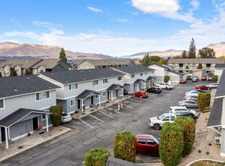 Columbia Crest Townhomes, East Wenatchee, WA 98802